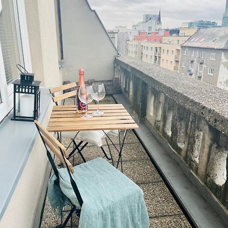 布拉迪斯拉发Charming Studio In The Old Town公寓 外观 照片